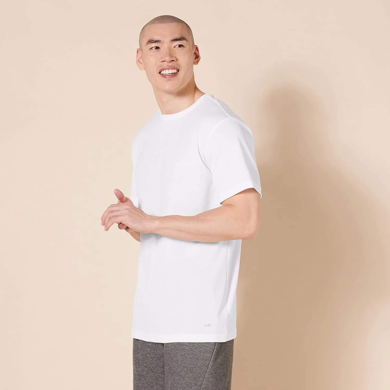Amazon Essentials T-Shirts for Men, Active Performance Tech, Available in Big & Tall, Pack of 2