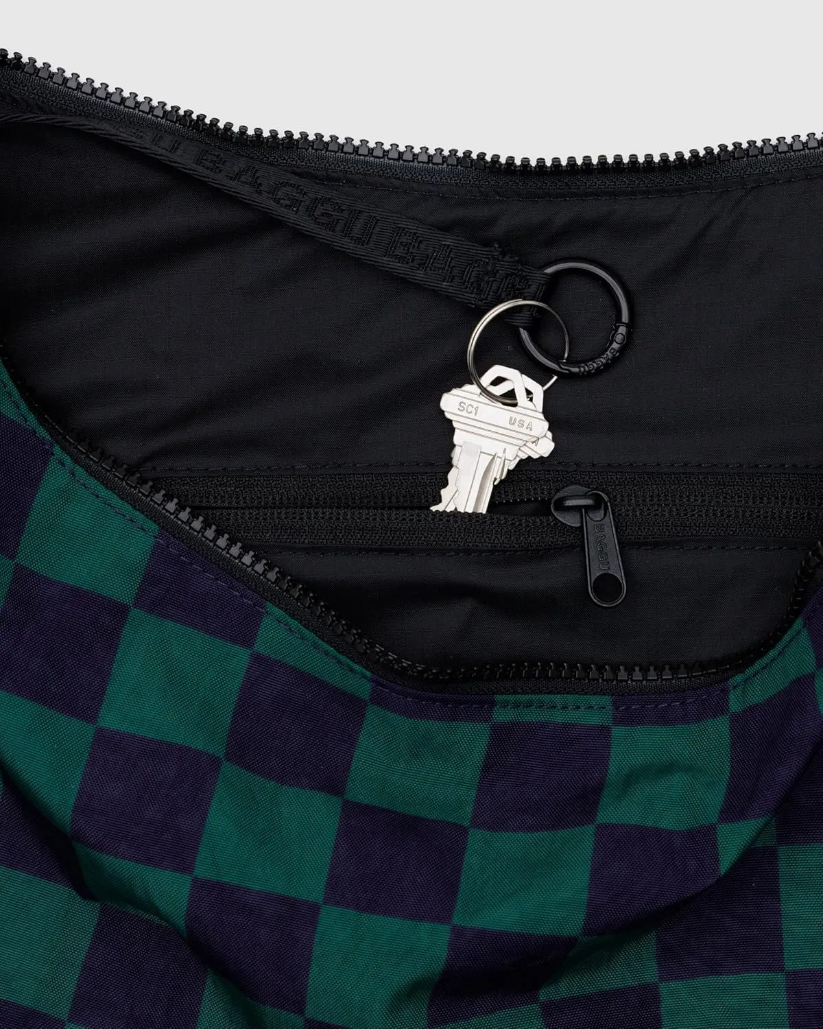 BAGGU Large Nylon Crescent Bag
