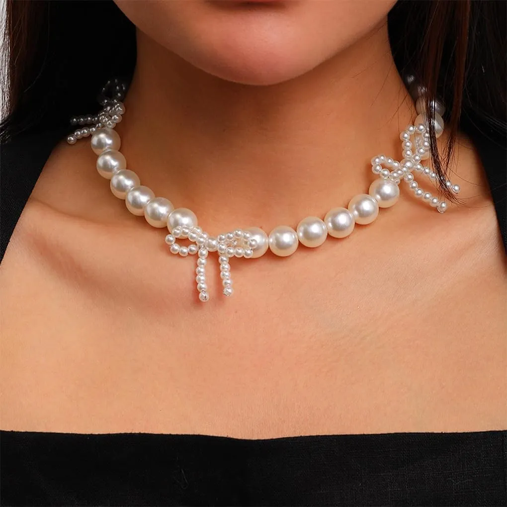 Chunky Gold Bow Beads Choker Necklace for Women Big Pearl Bowknot Clavicle Necklace Adjustable Statement Ball Necklace Wedding Jewelry Gift for Bride