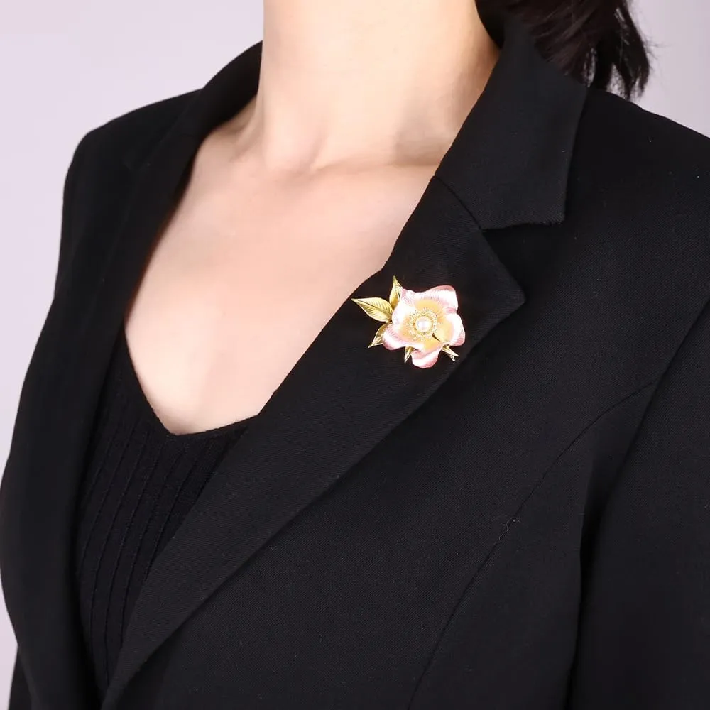 Elegant Floral Brooch Pins for Women, Sweater Shawl Silk Cardigan Lapel Pins, Cardigan Jewelry Suit Shirt Accessory with Crystal CZ Flowers Brooches Pins for Women