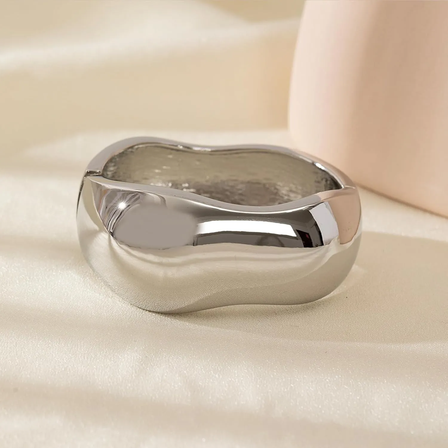 Gold/Silver Chunky Bangle Bracelets for Women Wide Cuff Bangle Wrist Cuff Bracelets Jewelry