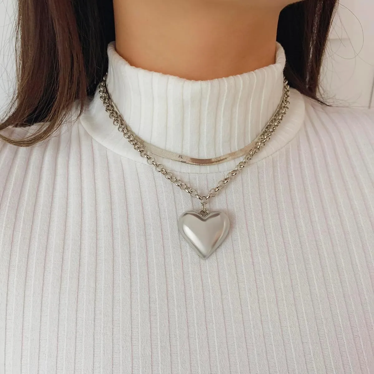 Layered Chunky Heart Choker Necklace - Gold Plated Heart Pendant Herringbone Snake Chain Y2K Grunge Jewelry Gifts for Women
