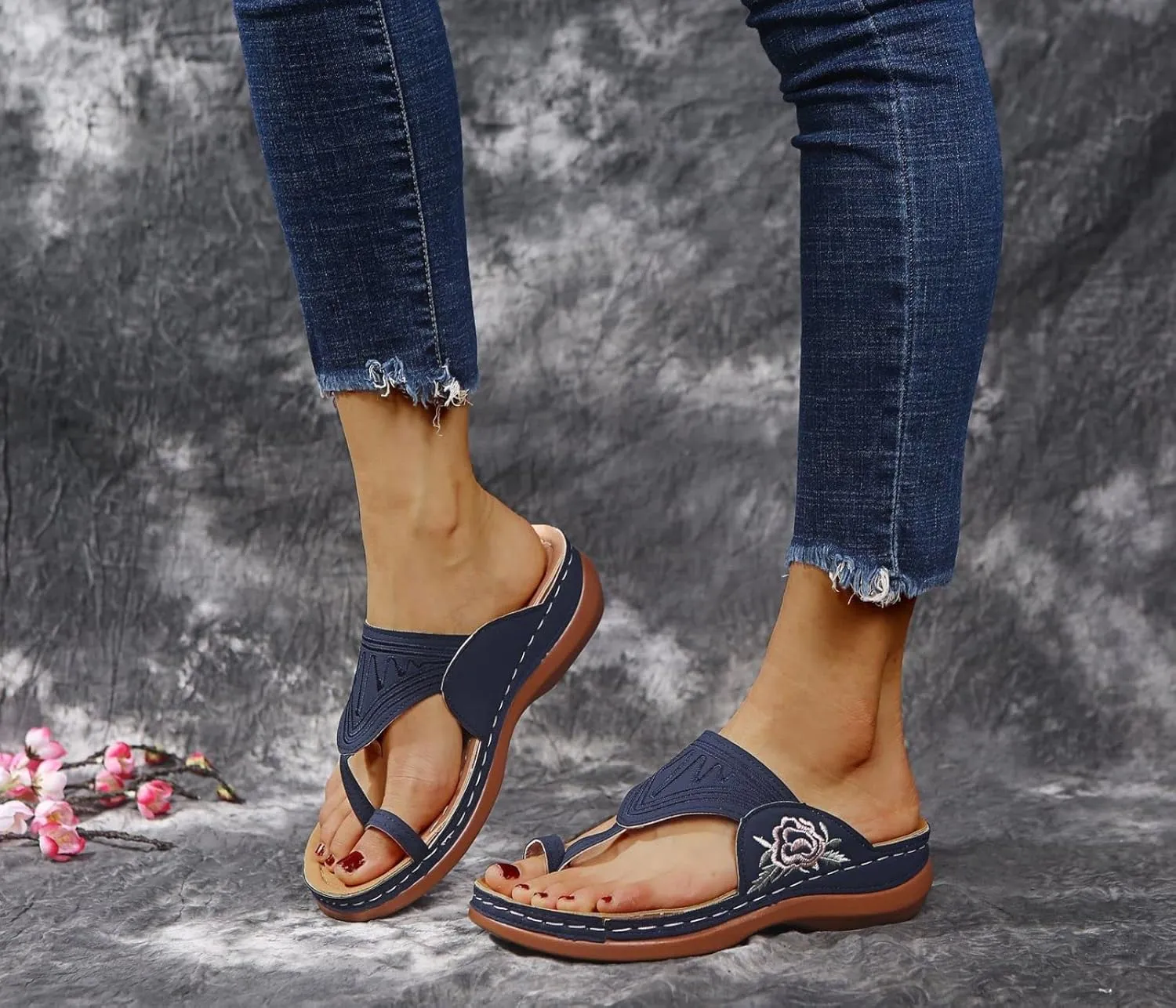 Orthopedic Sandals for Women Arch Support Walking Sandals Low Heel Flip Flops Open Toe Flats Espadrilles Sandal Lightweight Comfortable Beach Shoes Non Slip Slippers Comfort Wear Ortho Shoes