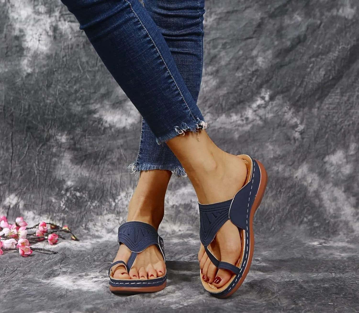 Orthopedic Sandals for Women Arch Support Walking Sandals Low Heel Flip Flops Open Toe Flats Espadrilles Sandal Lightweight Comfortable Beach Shoes Non Slip Slippers Comfort Wear Ortho Shoes
