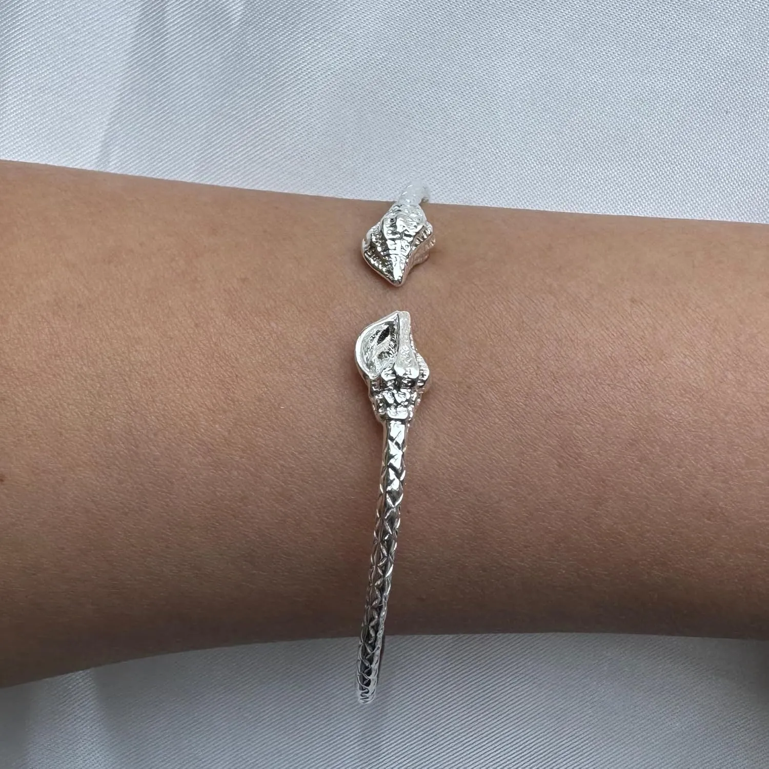 Solid .925 Sterling Silver Bangle Cuff Bracelet West Indian Bangle Sea Shell Ends, 1 piece