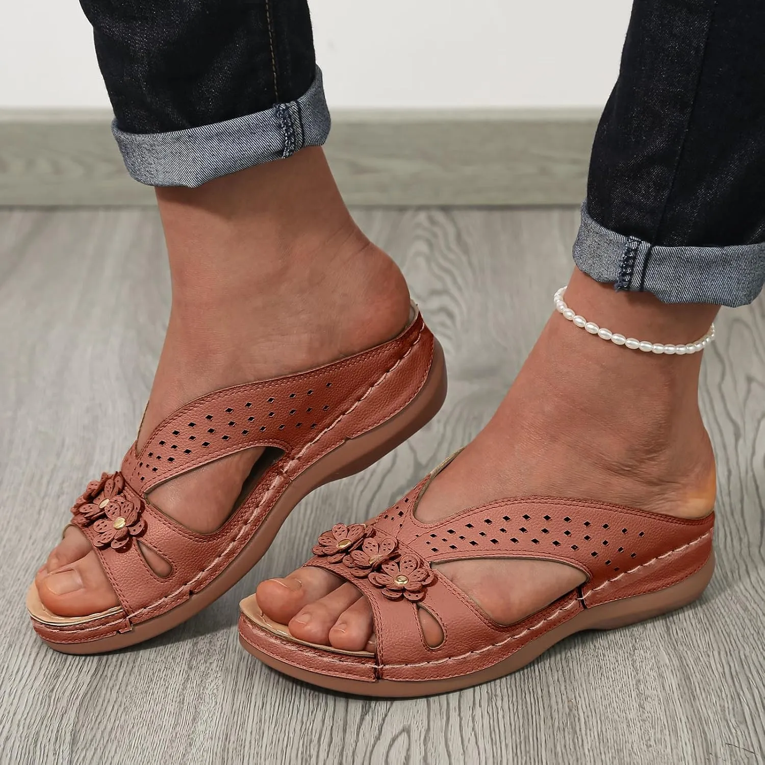 SuanlaTDS Orthopedic Sandals for Women 2025 Dressy Summer Comfortable Wedge Orthotic Walking Slippers with Arch Support Outdoor Flat Slip-on Beach Travel Boho Platform Low Heel Slide Sandal