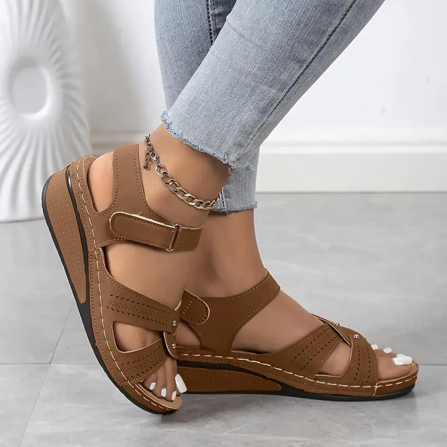 SuanlaTDS Women's Wedge Orthopedic Sandals with Arch Support 2025 Dressy Summer Platform Hook Loop Ankle Strap Crisscross Open Toe Comfortable Outdoor Walking Shoes Beach Sandal