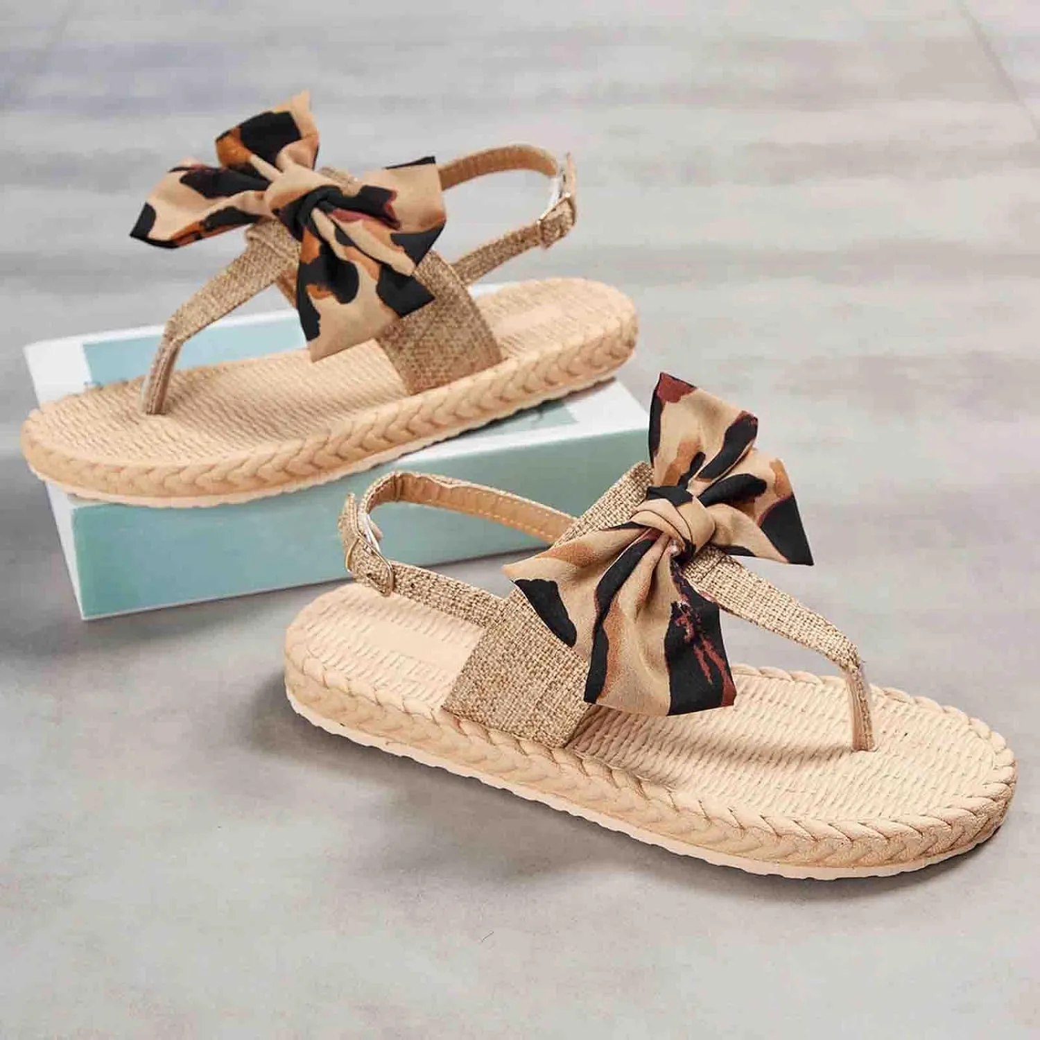 Women's Bow Flip Flops Lightweight Woven Trending Thong Sandal Open Toe Comfort Beach Flip-Flops Shoes