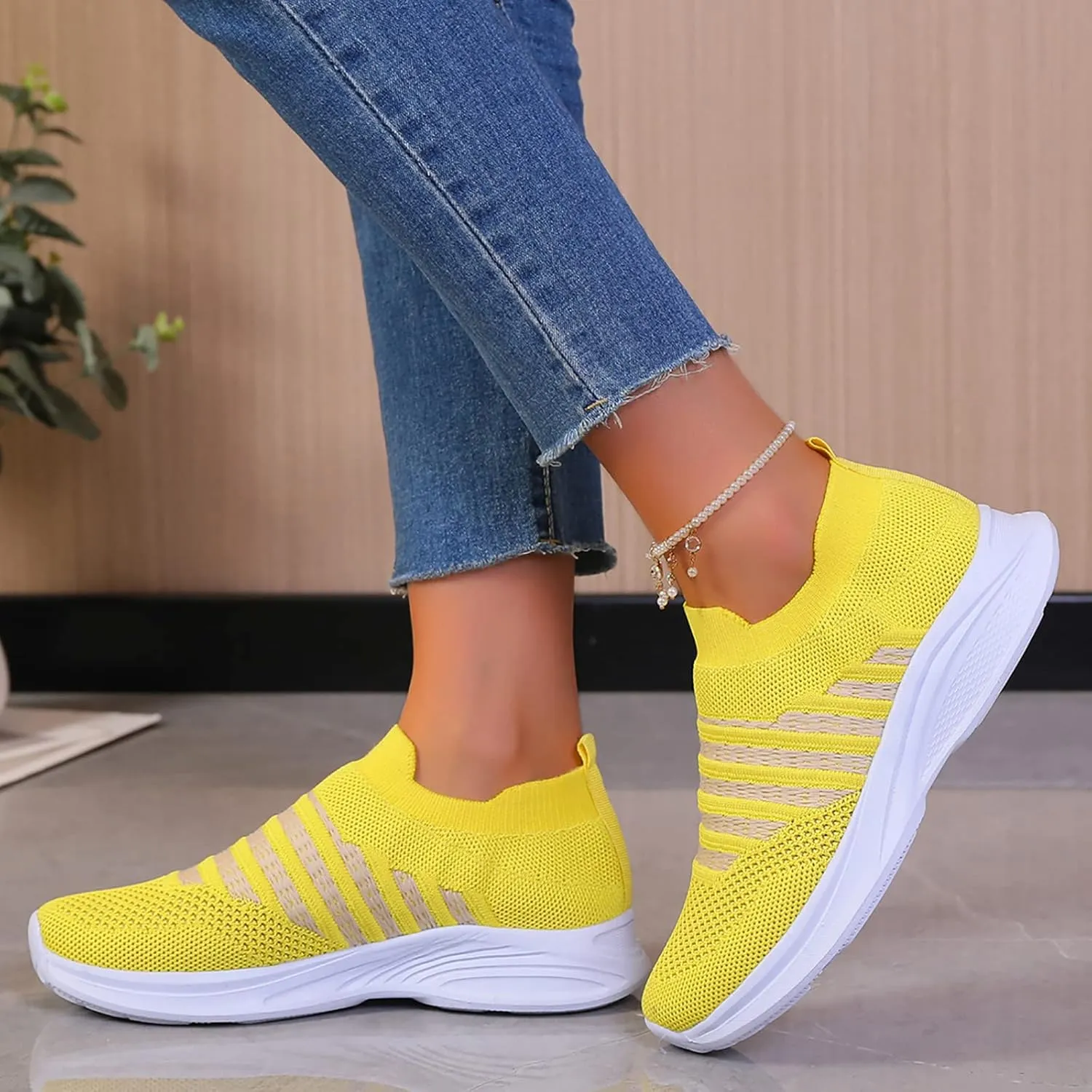 Womens Breathable Fly Woven Mesh Athletic Pumps Running Shoes Tennis Hiking Trainers Ankle Boots Fashion Sports Footwear Size 35